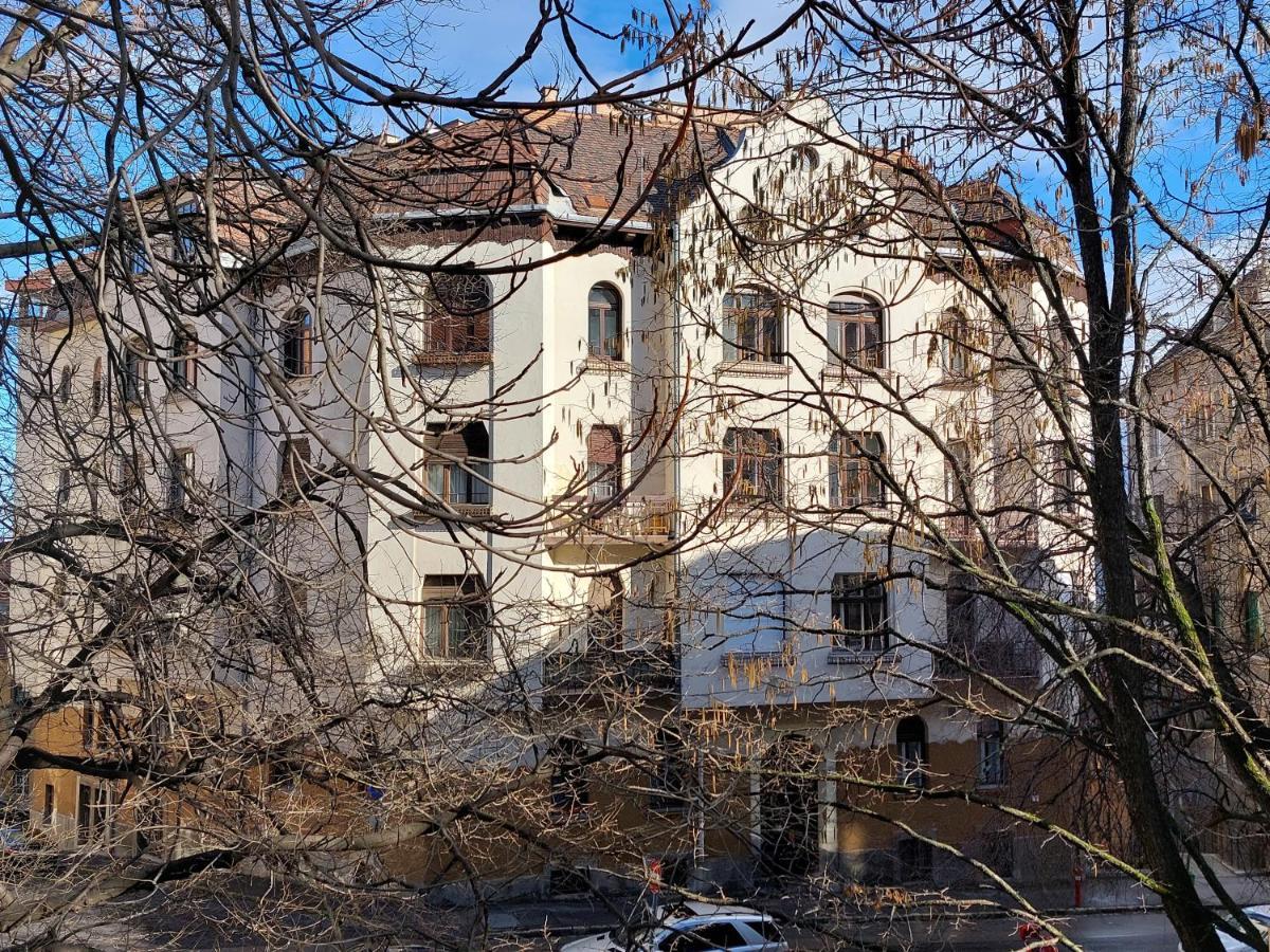 Ferienwohnung Sunny Studio At The Castle Budapest Exterior foto